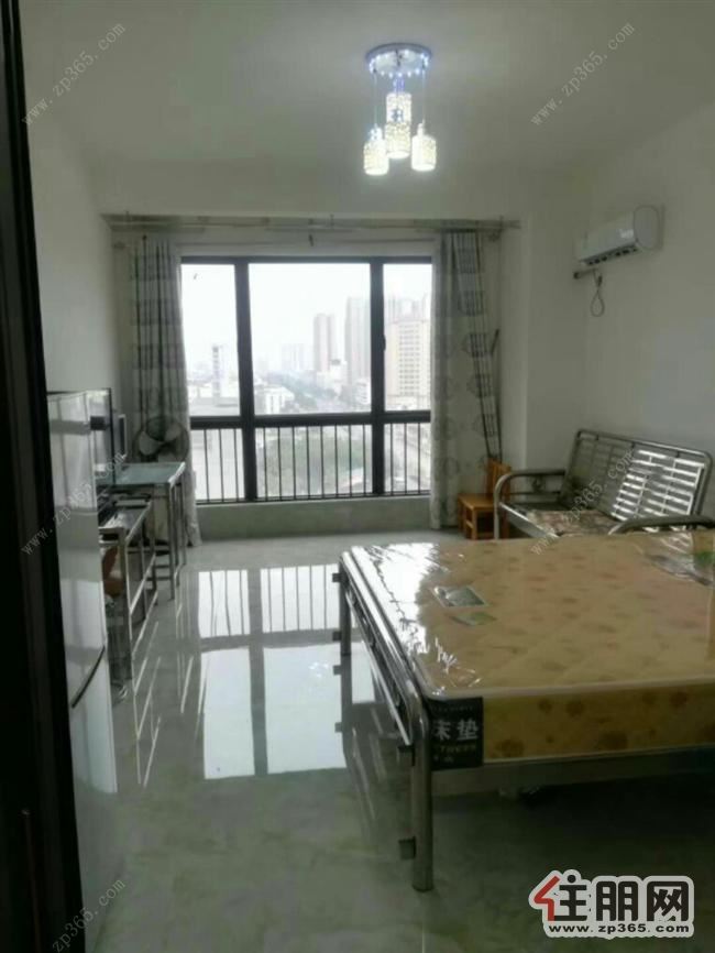 水岸郦都***3房2厅出租1700/月拎包入住