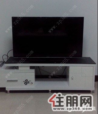 今年才精装修的高端配置三房南北黄金楼层2500看房可议