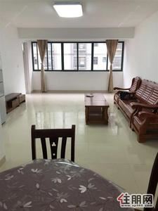 衡阳路，大学东路青川地铁口(农机研究院生活区)大三房适合居住办公