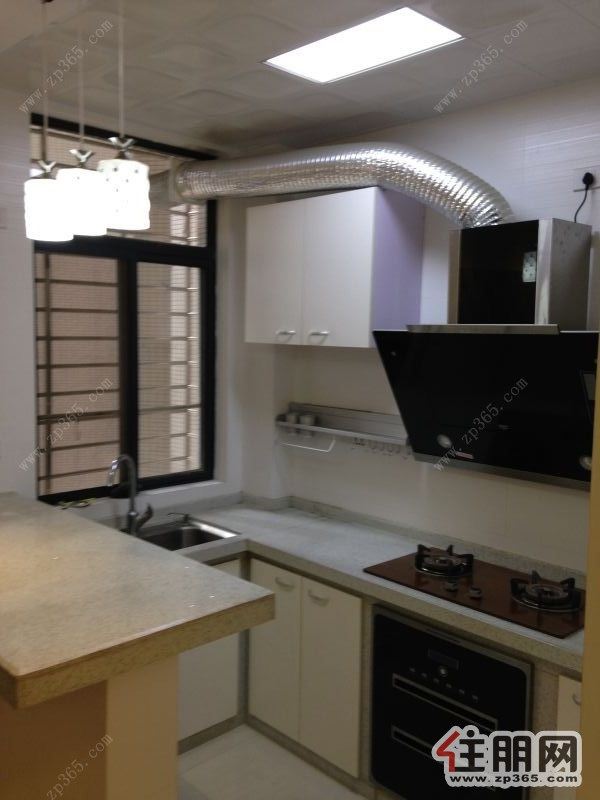 汇金一号(荣军路226号三柳大院旁)