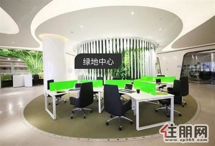  五象大道，南宁绿地中心
