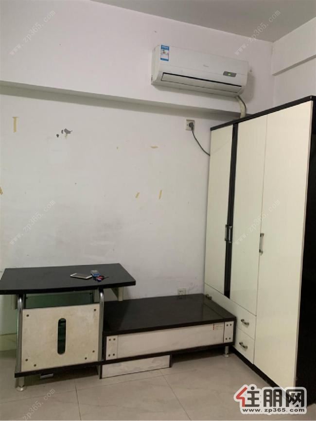 市中心朝阳广场双地铁口金山广场单间拎包入住