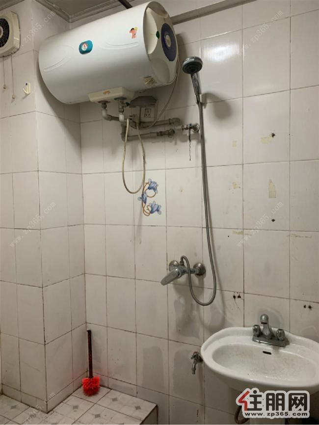 市中心朝阳广场双地铁口金山广场单间拎包入住