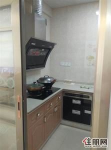 中心区，玉林公务员小区四房两厅/工业品/江岸/万良路/粮油市场商住天地楼招租