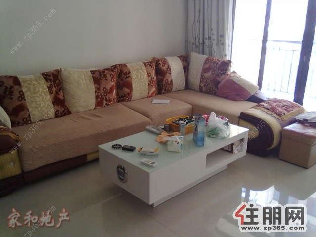 奥林名城5楼2室2厅1卫85平米精装