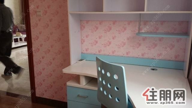 海城蓝海银湾3室2厅120平米押二付三