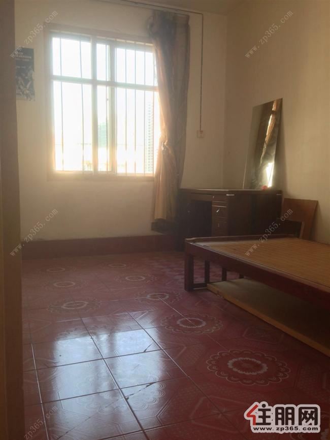 第六地质队2房一厅一卫