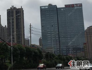 东葛路延长线，凤岭北写字楼配套商铺