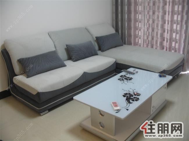 奥利华园3室2厅97平米中等装修