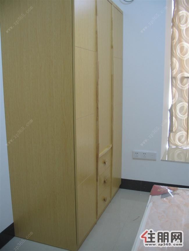 奥利华园3室2厅97平米中等装修