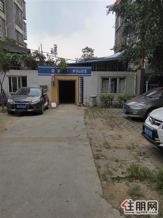 户型方正,公摊少