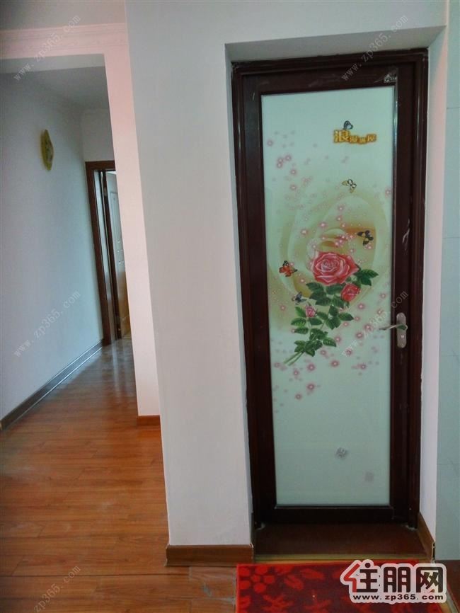 户型方正,公摊少