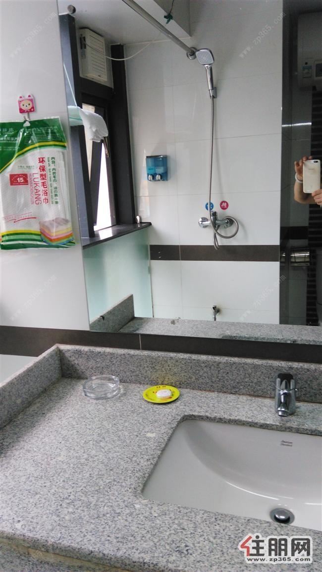 柳州市文昌路阳光壹佰城市广场9栋第四层楼精装修房(居住或经营用房)