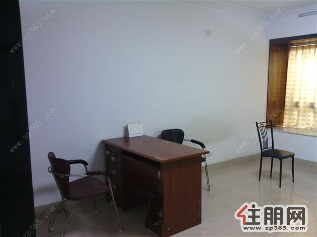 谭中西路16号金都汇6楼2号一房一厅出租