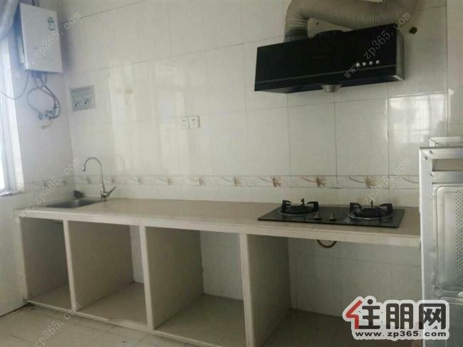 泽源小区大四房,家电家具齐全,拎包即住,现在只租1700