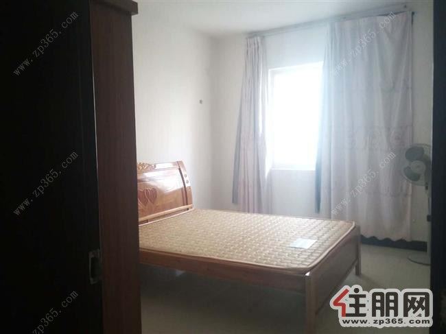 泽源小区大四房,家电家具齐全,拎包即住,现在只租1700