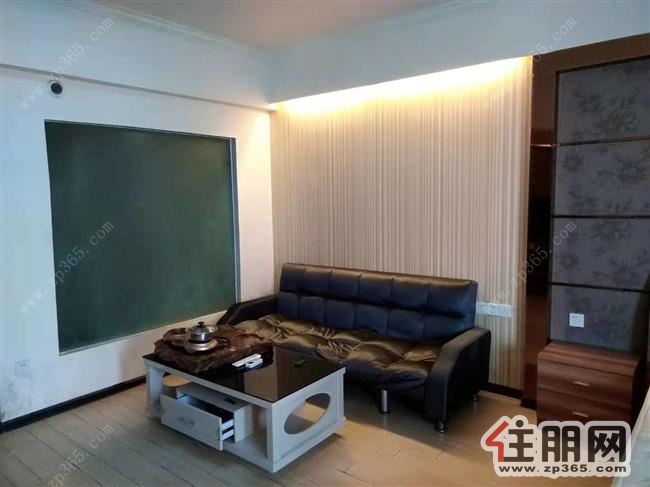 唐人街单身公寓