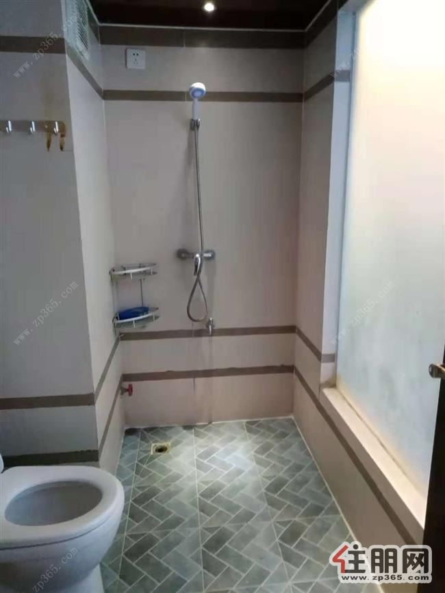 唐人街单身公寓