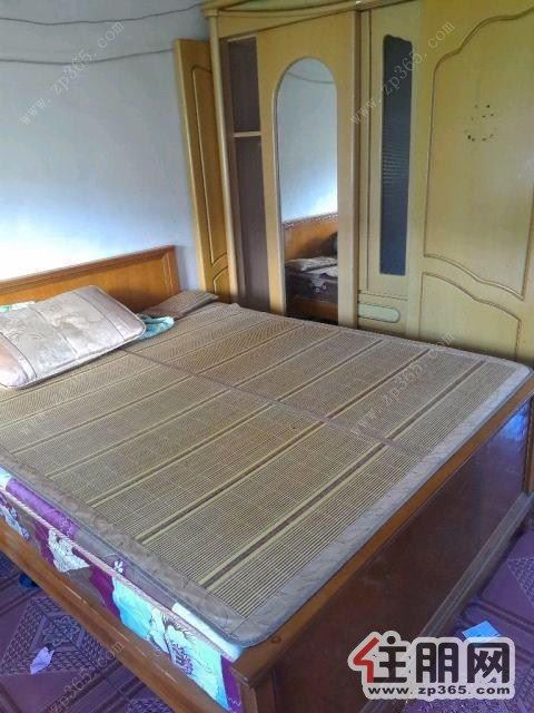 【柳工南区】3室2厅80平米简单装修押二付一