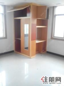 海城区-蔚蓝海岸大3房,135平米,只要1900元