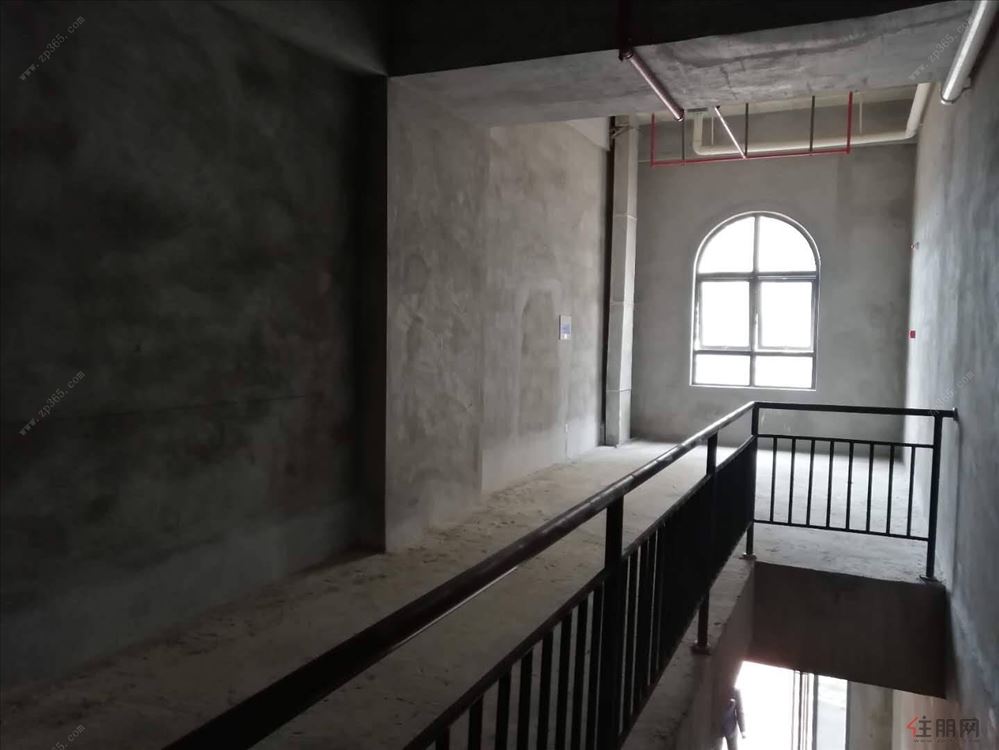 广西南宁五象大道良庆万达茂商务区临街铺面出租