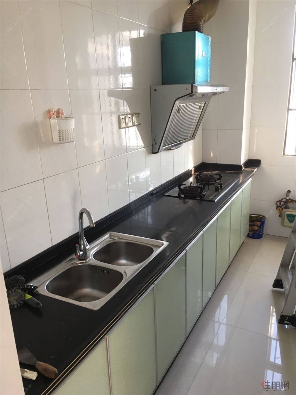 美家园,金城商厦青年广场对面