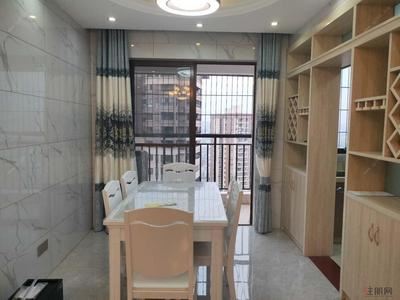 那洪大道 -江南万达地铁口 精装3房 户型方正 采光好 家具集拎包入住
