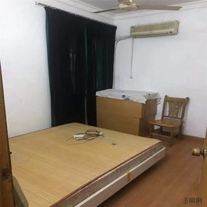 青秀山-业主急租 秀山花园3房2厅2300一个月 拎包入住 不靠路