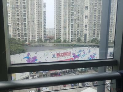 民族大道-金湖广场精装修电梯口149平出租 有钥匙
