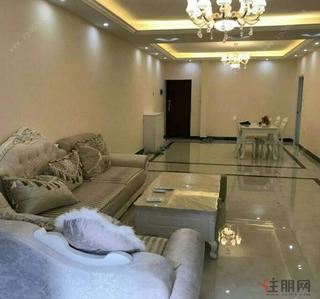 相思湖新区-可看邕江 地铁口旁 水岸华府 豪华三房