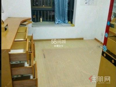 西乡塘区-西乡塘区大学路片区桂馨源花园1房43平米1600元/月