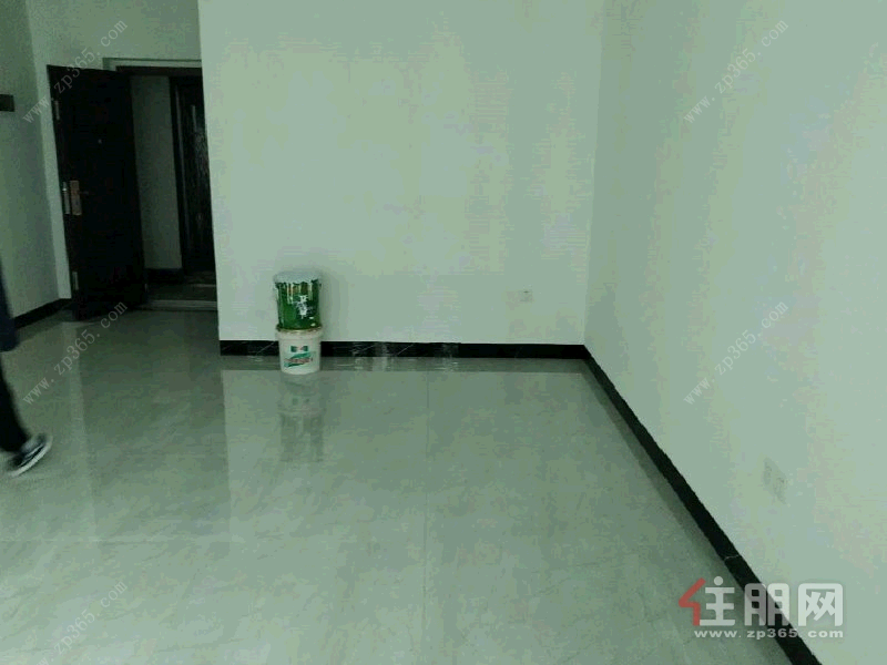 青秀区东葛路中天世纪花园1房46.42平米2100元/月