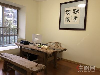 青秀山-青秀区东盟商务大自然花园3房146平米4000元/月
