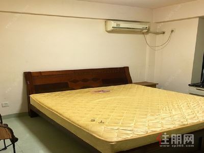 良庆区-江南区星光大道荣宝华商城2房75平米1900元/月