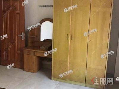 良庆区-江南区星光大道荣宝华商城2房80.55平米1700元/月