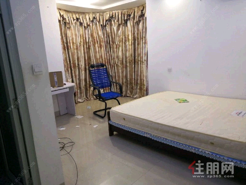 青秀区东葛路大地华城3房121平米3700元/月