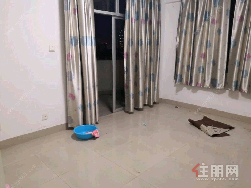 青秀区东葛路大地华城3房121平米3700元/月