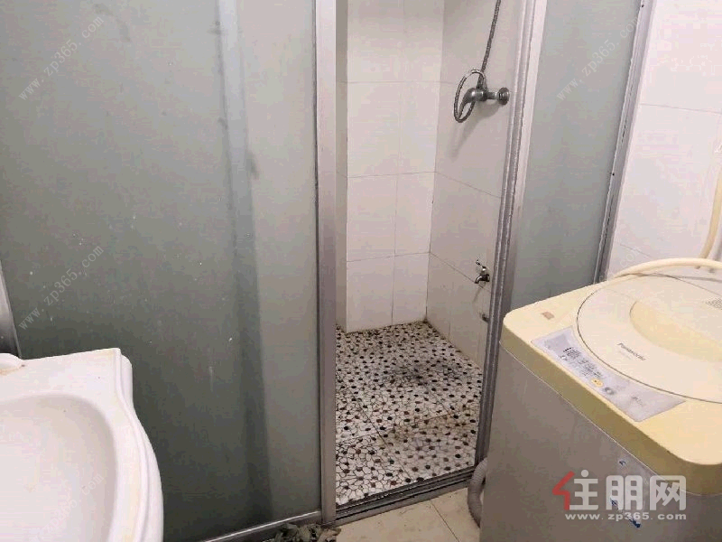 青秀区东葛路大地华城3房121平米3700元/月