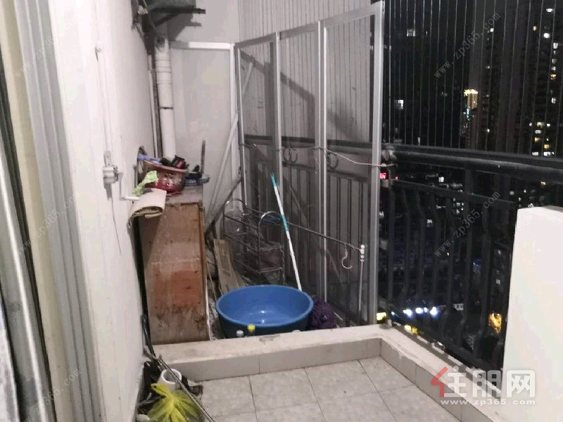 青秀区东葛路大地华城3房121平米3700元/月