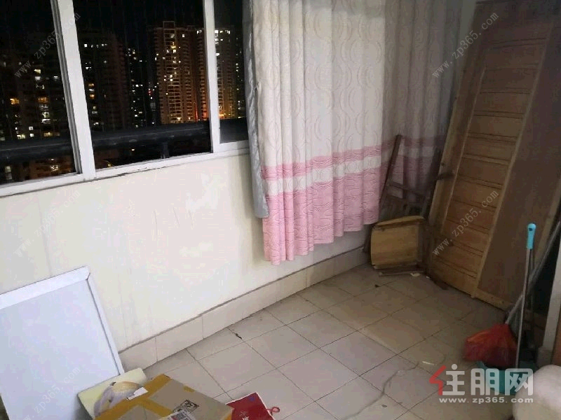 青秀区东葛路大地华城3房121平米3700元/月