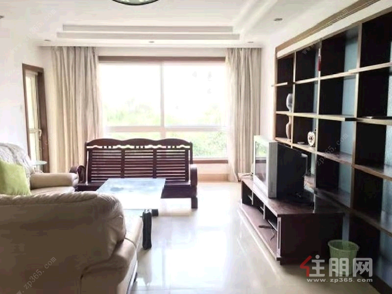 青秀区东葛路中鼎温馨家园3房130平米3200元/月