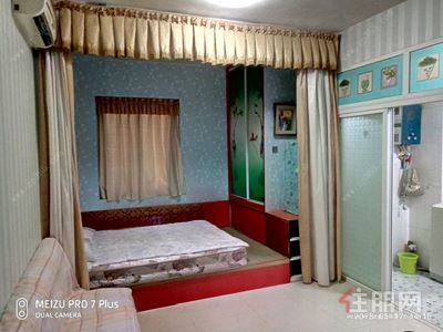 青秀区，青秀区仙葫东方广场1房33平米1300元/月