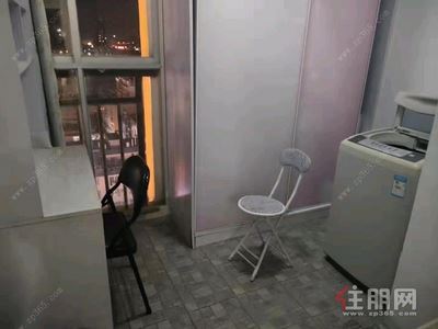 青秀区-青秀区仙葫东方广场1房42平米1400元/月