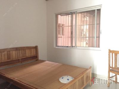 青秀区-青秀区仙葫东方广场2房89平米2000元/月