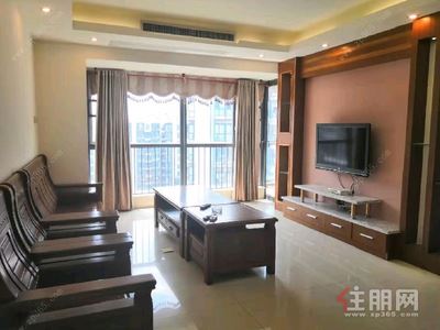 东葛路-青秀区东葛路荣和中央公园3房112平米243万