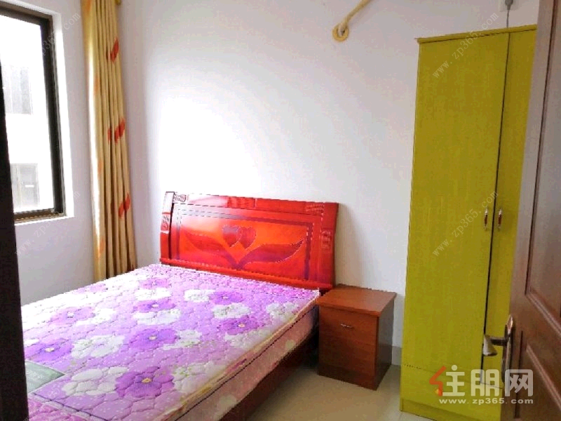 青秀区凤岭南莱茵湖畔3房90平米2900元/月