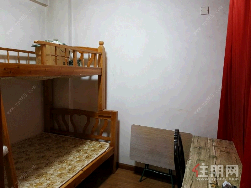 青秀区东葛路麒麟山1房36.5平米90万