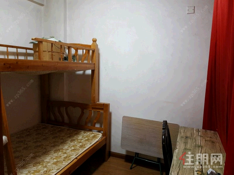 青秀区东葛路麒麟山1房36.5平米90万