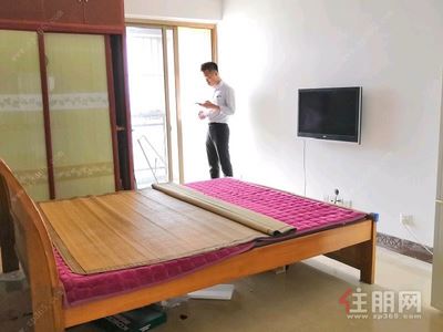 人民路-兴宁区朝阳片区置地广场1房47平米1100元/月