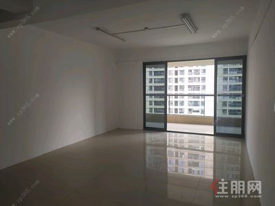 青秀区-青秀区东盟商务海华东盟公馆4房160平米5500元/月
